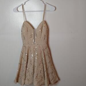 Speechless women's size 0 sparkling flowy dress. Party